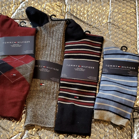 🎉🎉Host Pick 🎉🎉Tommy hillfiger men socks NWT - Picture 1 of 1